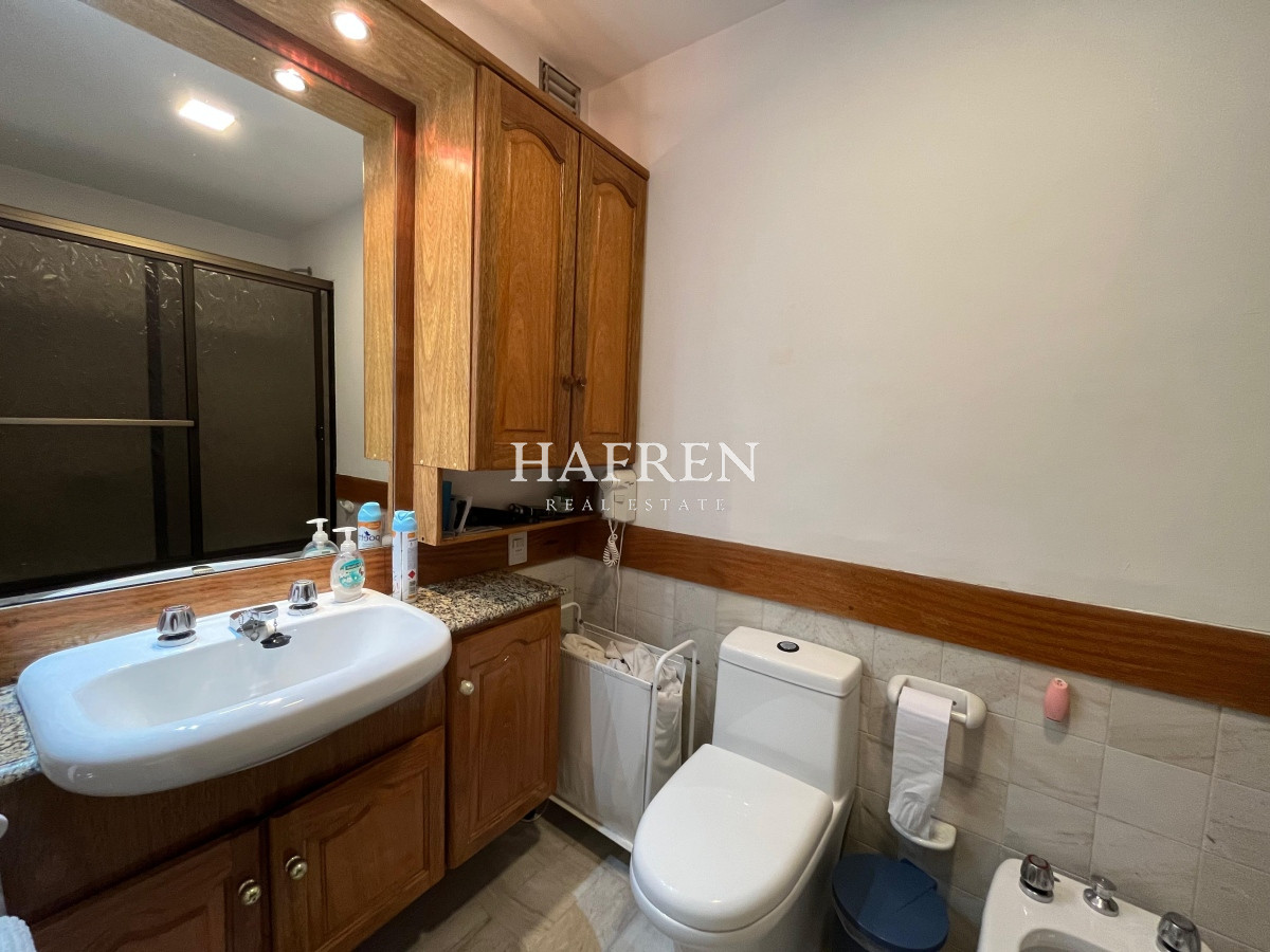 Apartamento ID.31 - Oportunidad. Apartamento de 2 dormitorios en Punta del Este