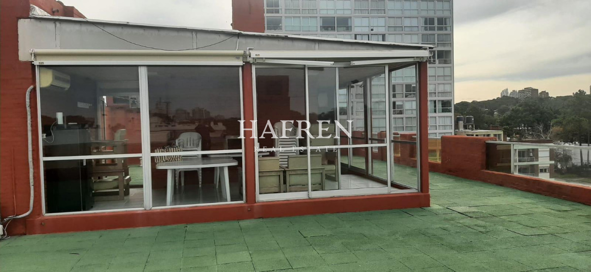 Apartamento ID.383 - Edificio de 3 dormitorios en Punta del Este primera línea Mansa