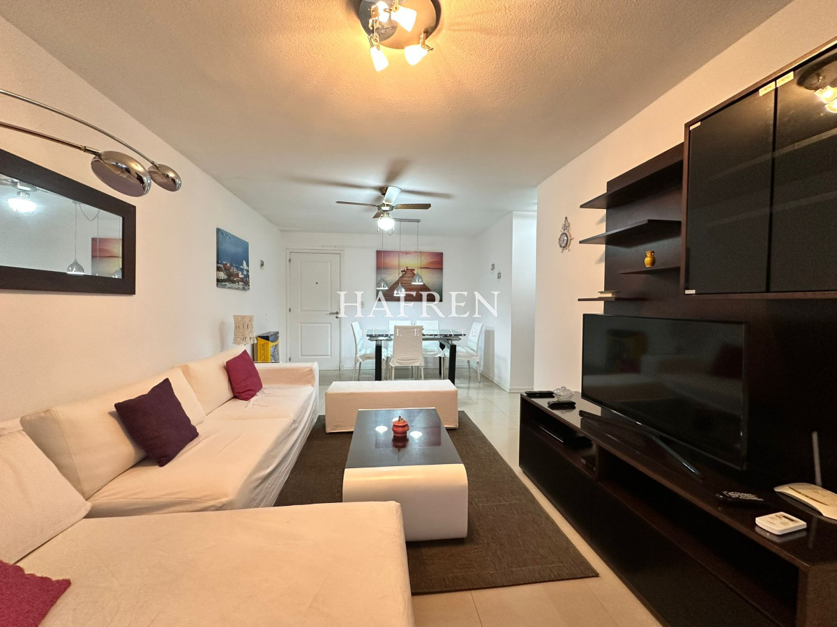 Apartamento ID.33 - Oportunidad! Apartamento de 2 dormitorios con azotea y parrillero, Punta del Este 