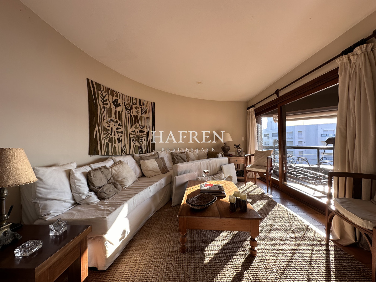 Apartamento ID.49 - Apartamento en Península de 3 dormitorios con vista al Puerto, Punta del Este