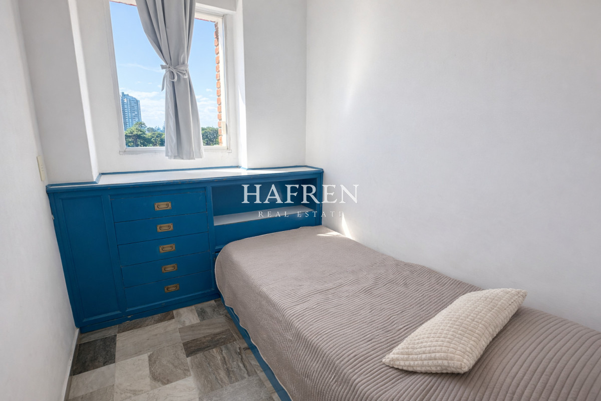 Apartamento ID.282 - Venta apartamento de 2 dormitorios y medio, esquinero en Arcobaleno, Punta del Este