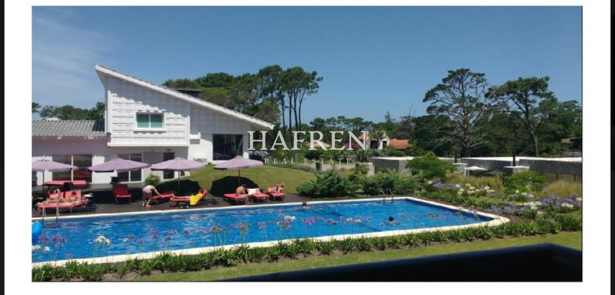 Apartamento ID.78 - Apartamento en Venta de 2 dormitorios en Punta del este , Maldonado 
