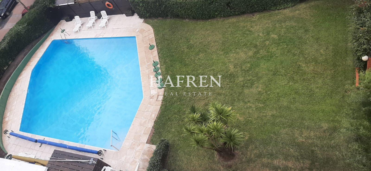 Apartamento ID.383 - Edificio de 3 dormitorios en Punta del Este primera línea Mansa
