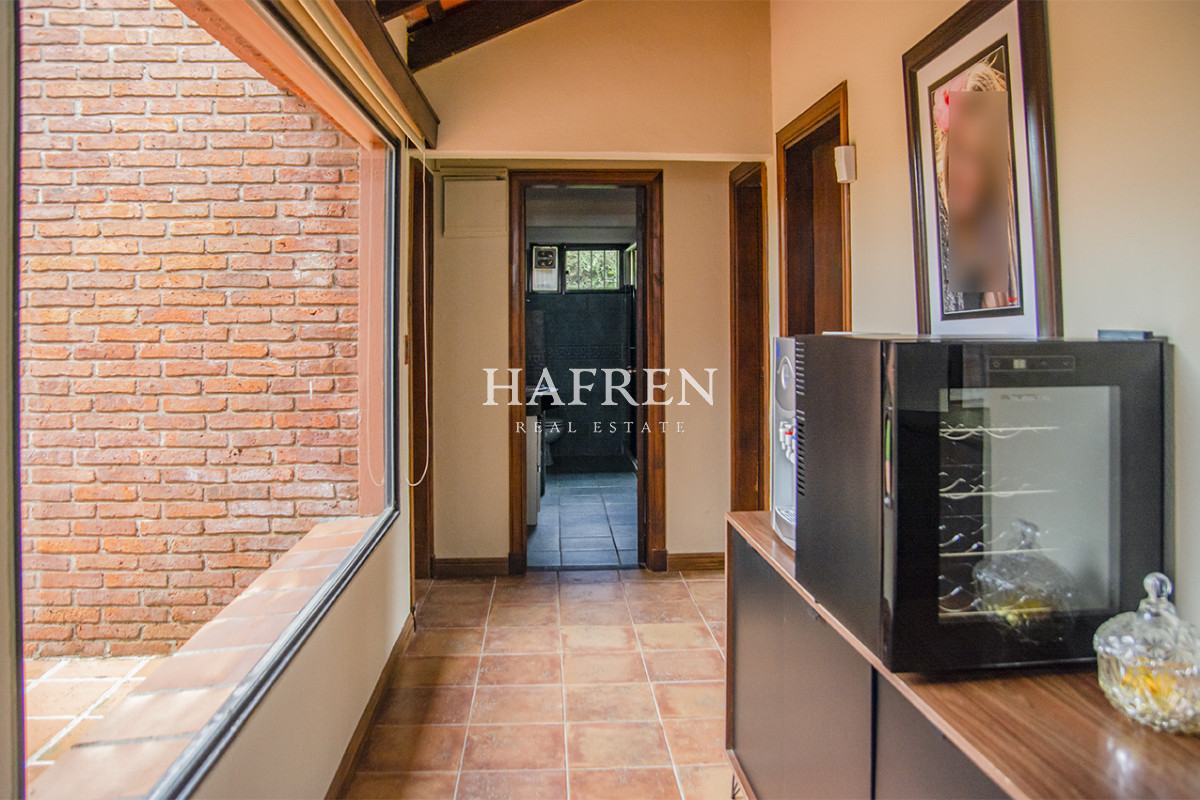 Casa ID.488 - En venta casa de 3 Dormitorios en Jardines de Córdoba con Barbacoa 