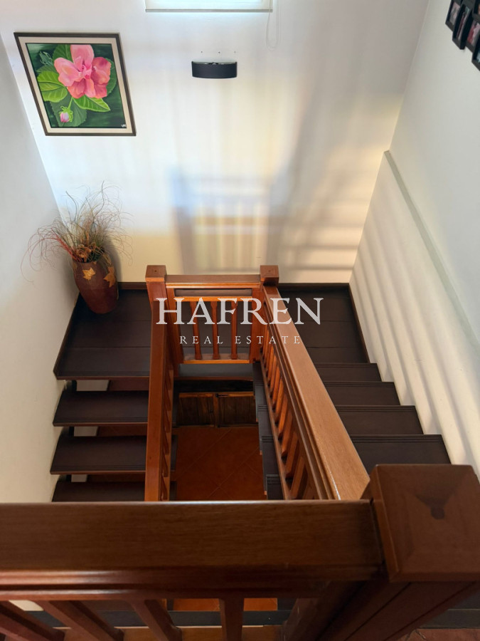 Casa ID.489 - Chaletde 6 dormitorios en venta en barrio cerrado, Punta del Este