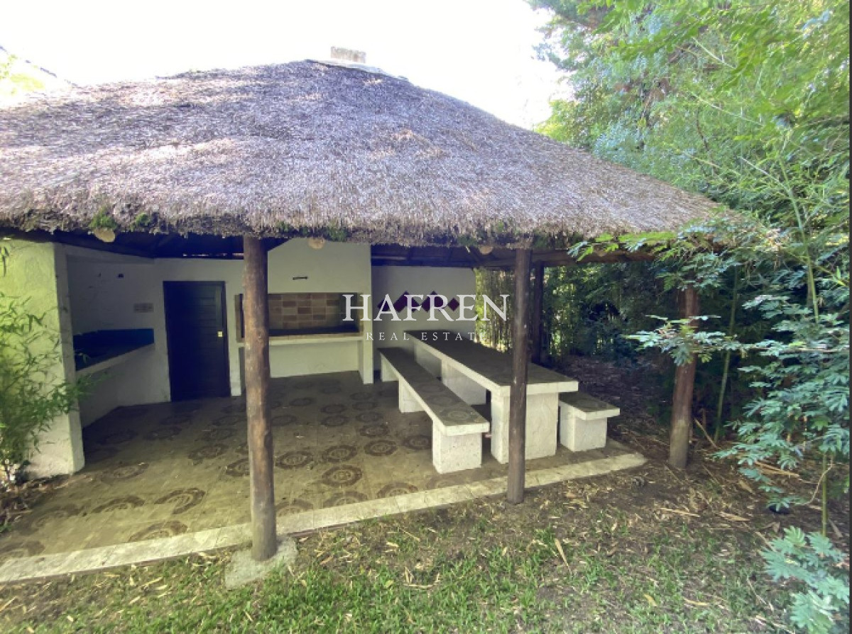 Casa ID.476 - Chalet en venta en espectacular zona