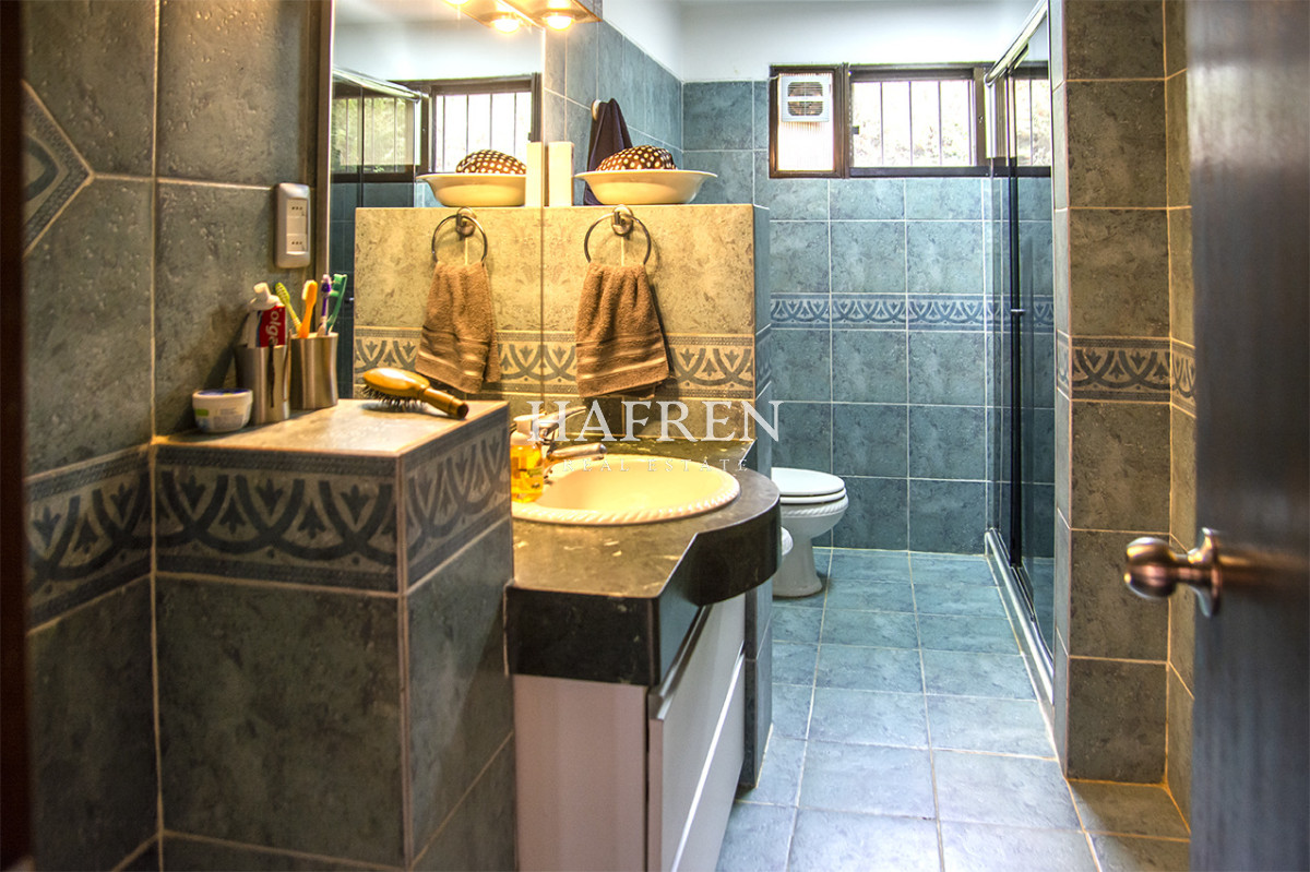 Casa ID.488 - En venta casa de 3 Dormitorios en Jardines de Córdoba con Barbacoa 