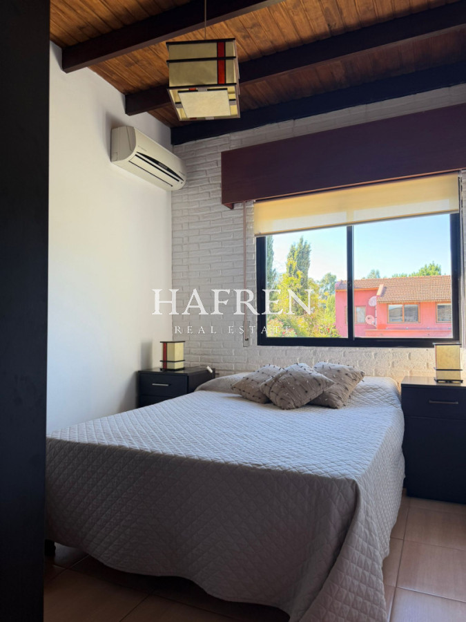 Casa ID.489 - Chaletde 6 dormitorios en venta en barrio cerrado, Punta del Este