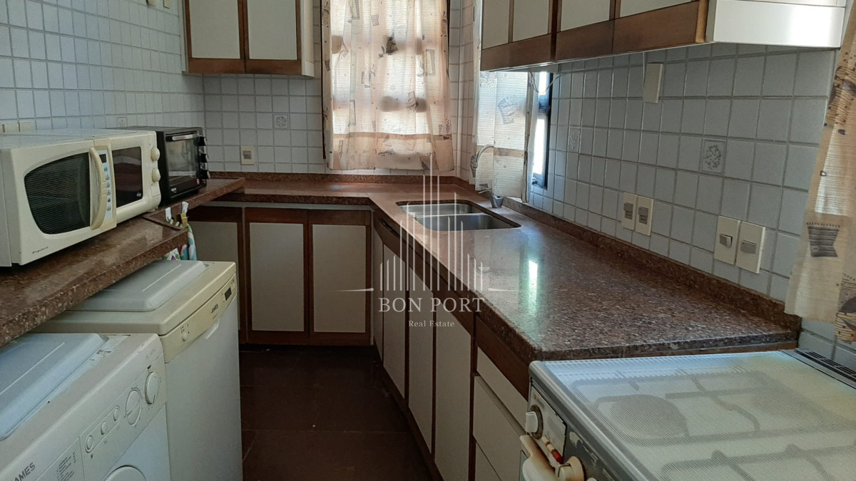 Casa ID.258 - Casa de 4 dormitorios en venta en Playa Mansa, Punta del Este