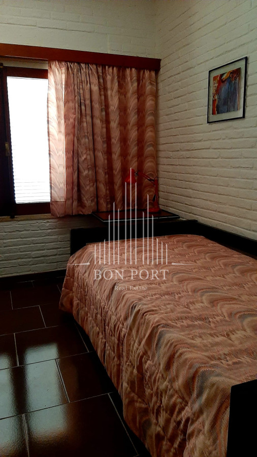 Casa ID.258 - Casa de 4 dormitorios en venta en Playa Mansa, Punta del Este