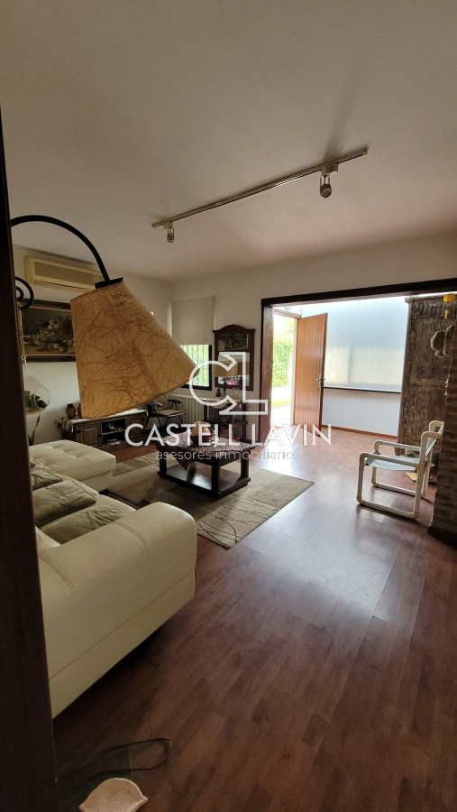 Casa ID.505 - Venta Casa de 3 dormitorios en Barrio Cantegril Punta del Este