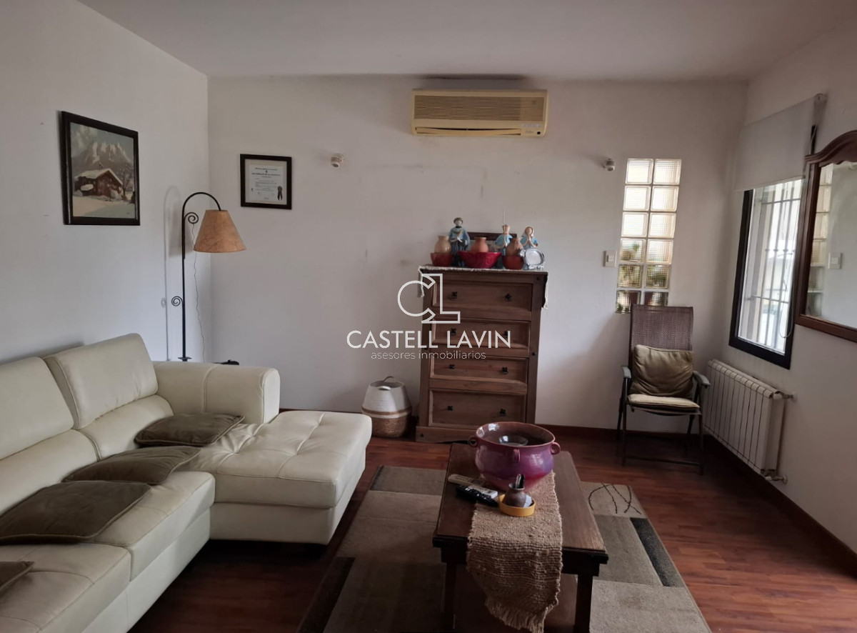 Casa ID.505 - Venta Casa de 3 dormitorios en Barrio Cantegril Punta del Este