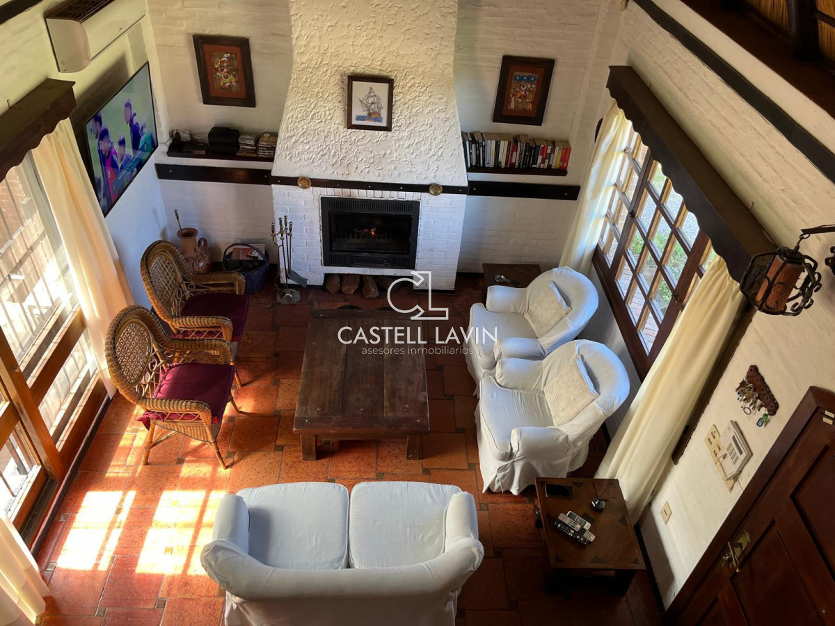 Casa ID.822 - Venta Casa 4 Dormitorios a metros de Playa Mansa Punta del Este