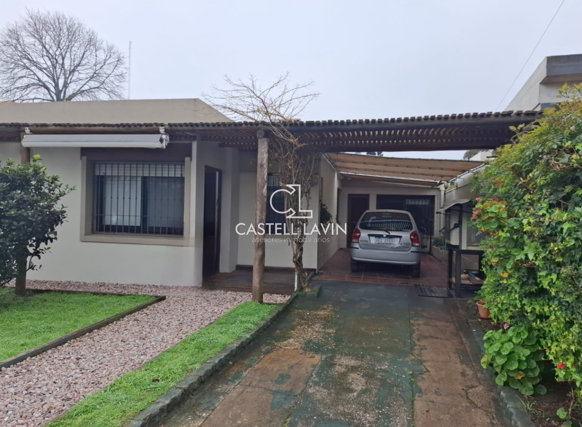 Casa ID.505 - Venta Casa de 3 dormitorios en Barrio Cantegril Punta del Este