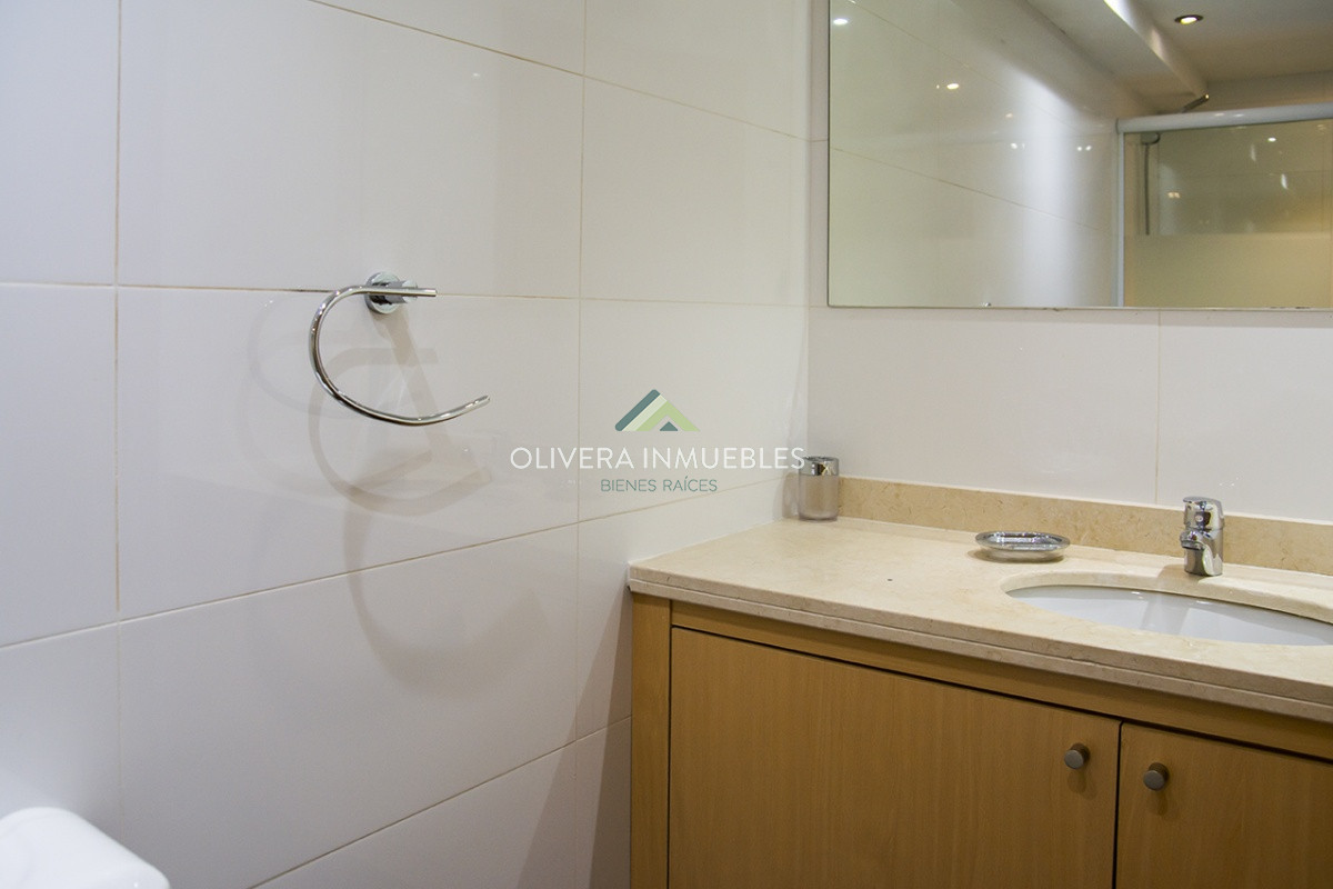 Apartamento ID.10478 - Departamento en venta, 3 dormitorios.