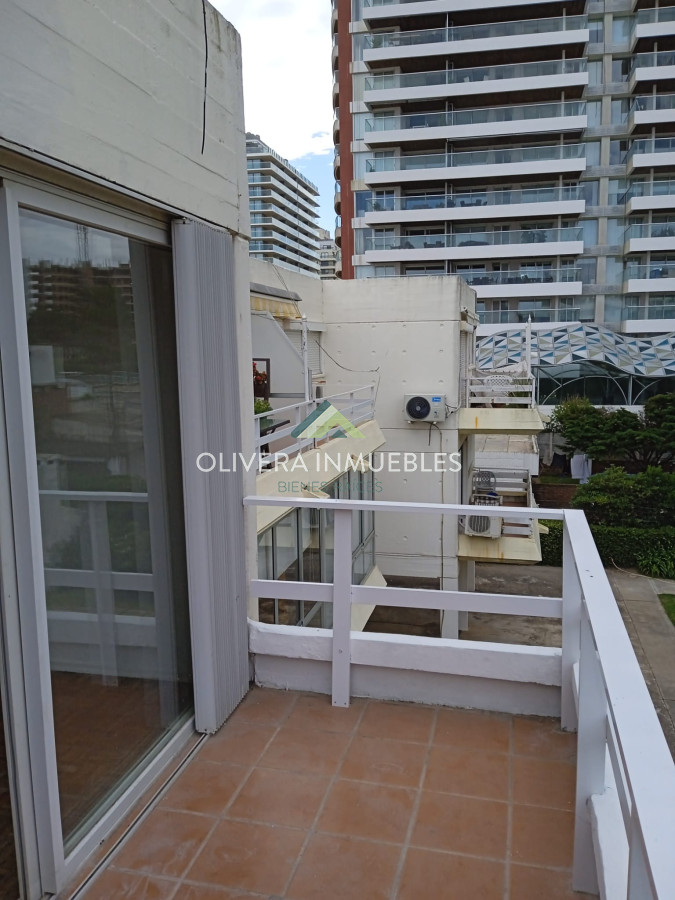 Apartamento ID.11634 - Apartamento en venta de 2 dormitorios en Punta Del Este 