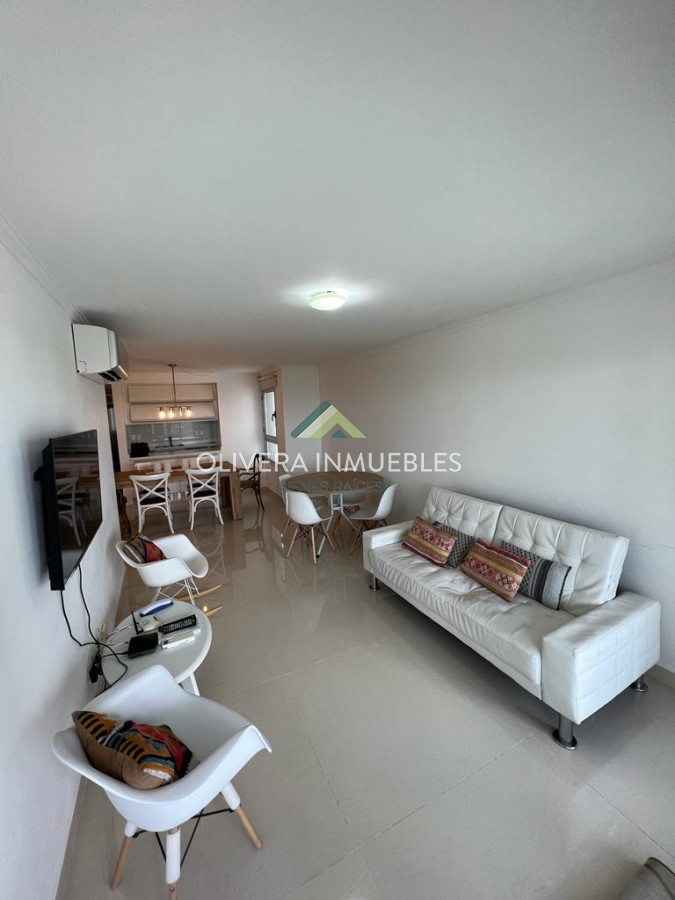 Apartamento ID.10600 - Apartamento de 2 dormitorios