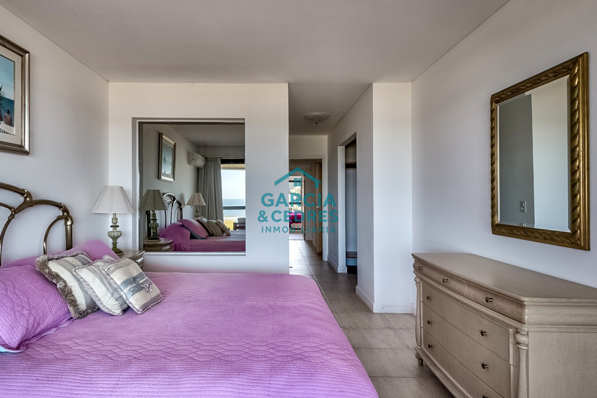 Apartamento ID.456 - Hermoso penthouse con una ubicación privilegiada de la brava 