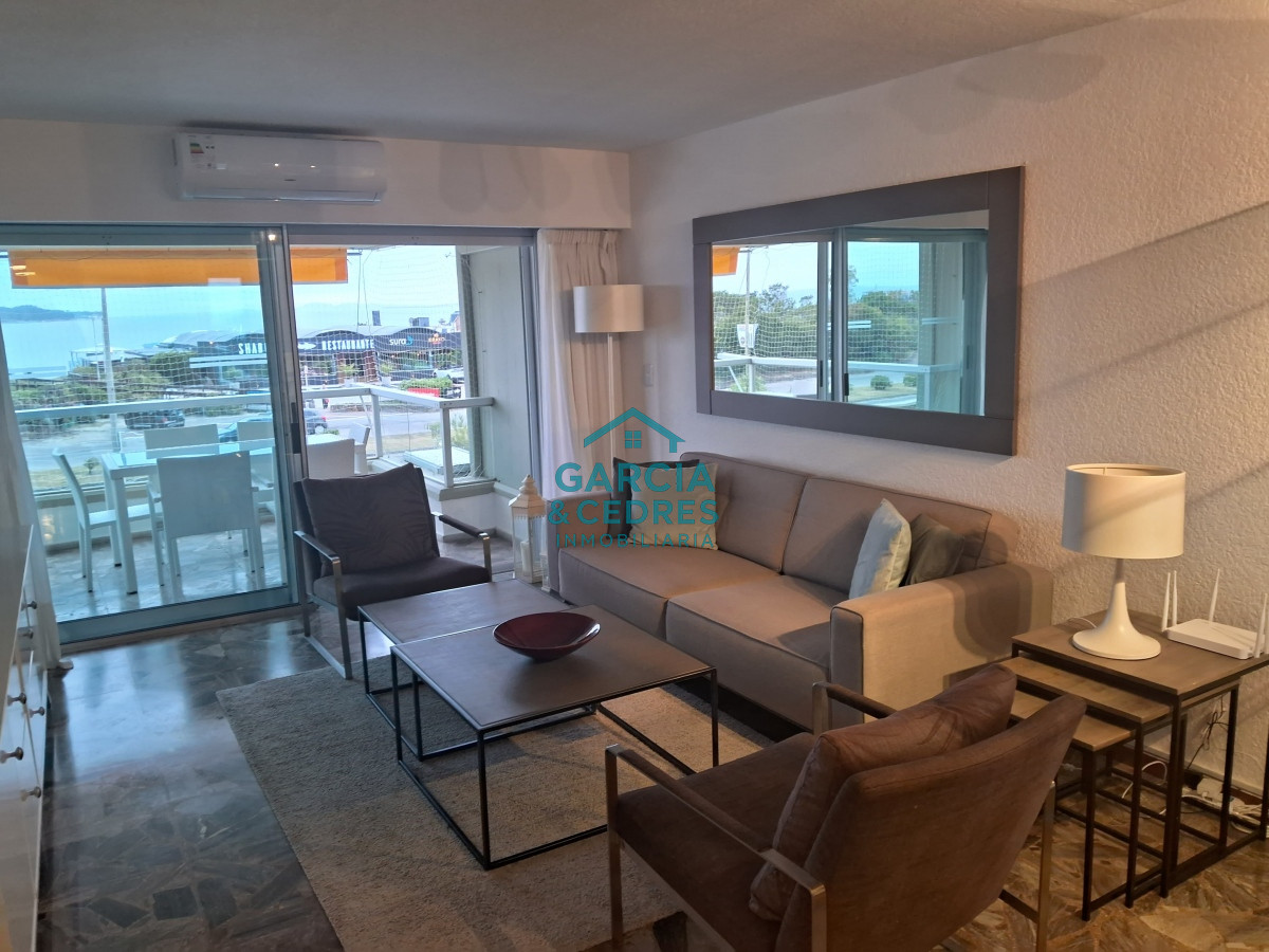 Apartamento ID.465 - Hermoso Departamento de 3 dormitorios en venta frente al mar. 