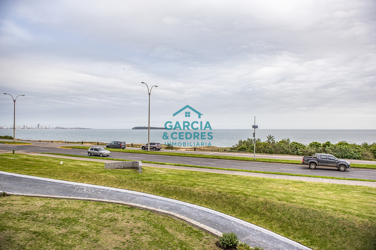Apartamento ID.468 - Departamento de 3 dormitorios en venta. Gran Oportunidad en Mansa.