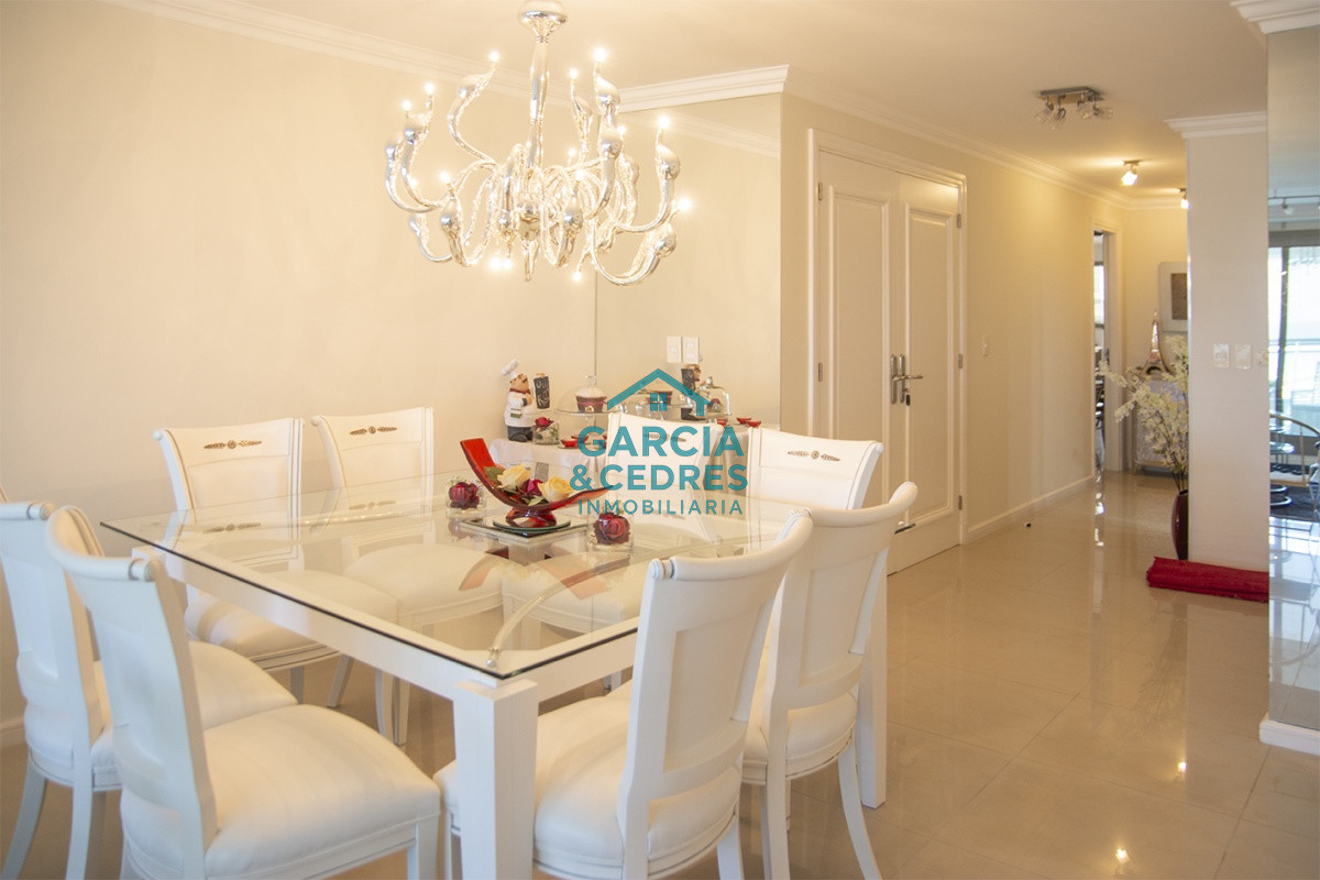 Apartamento ID.453 - Hermoso departamento en edificio Imperiale en alquiler, 3 dormitorios en suite