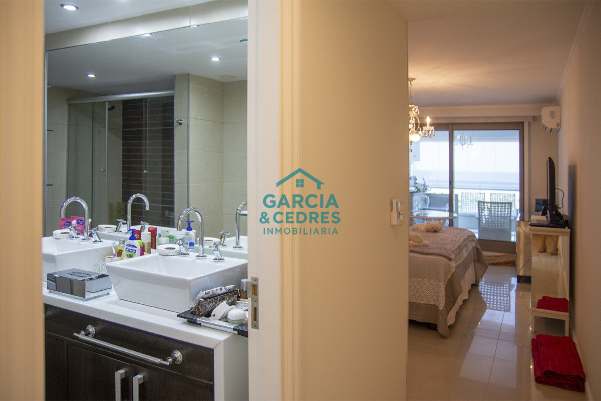 Apartamento ID.453 - Hermoso departamento en edificio Imperiale en alquiler, 3 dormitorios en suite