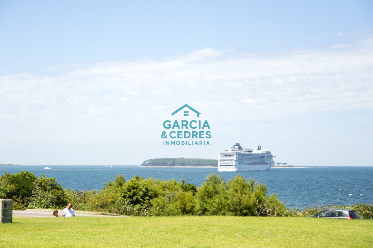 Apartamento ID.449 - En venta apartamento de 3 dormitorios en excelente ubicacion, Pinares Punta del Este