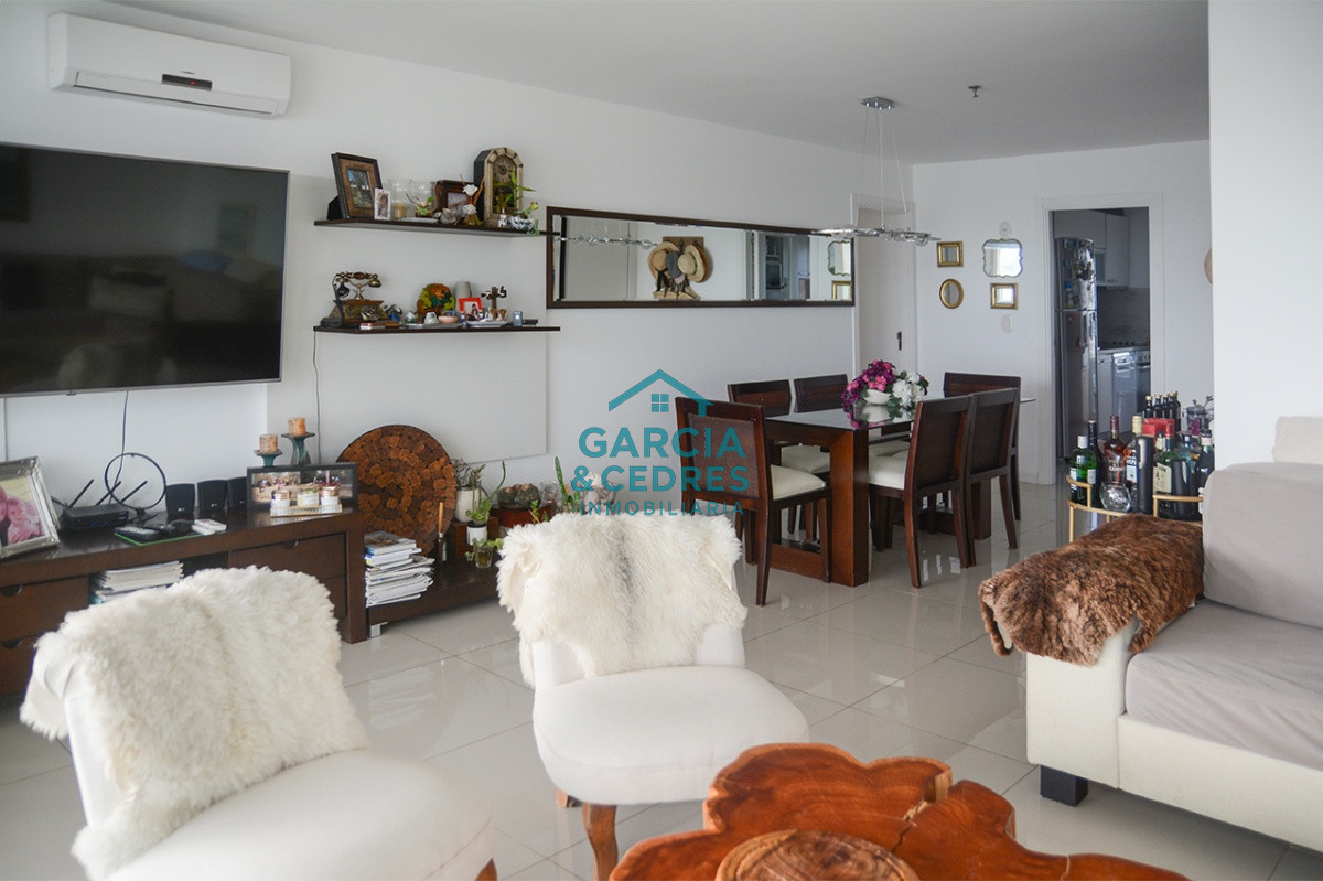 Apartamento ID.461 - Departamento de 3 dormitorios en venta a pasos del mar. Gala Tower