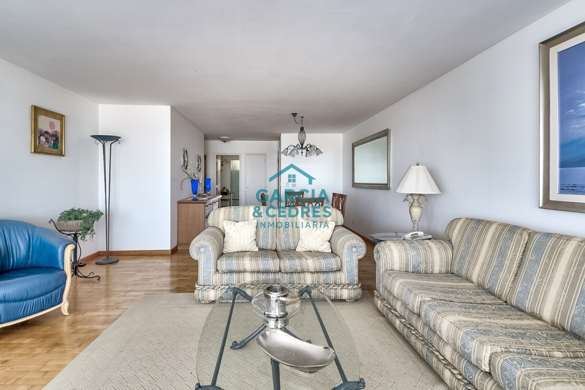 Apartamento ID.456 - Hermoso penthouse con una ubicación privilegiada de la brava 