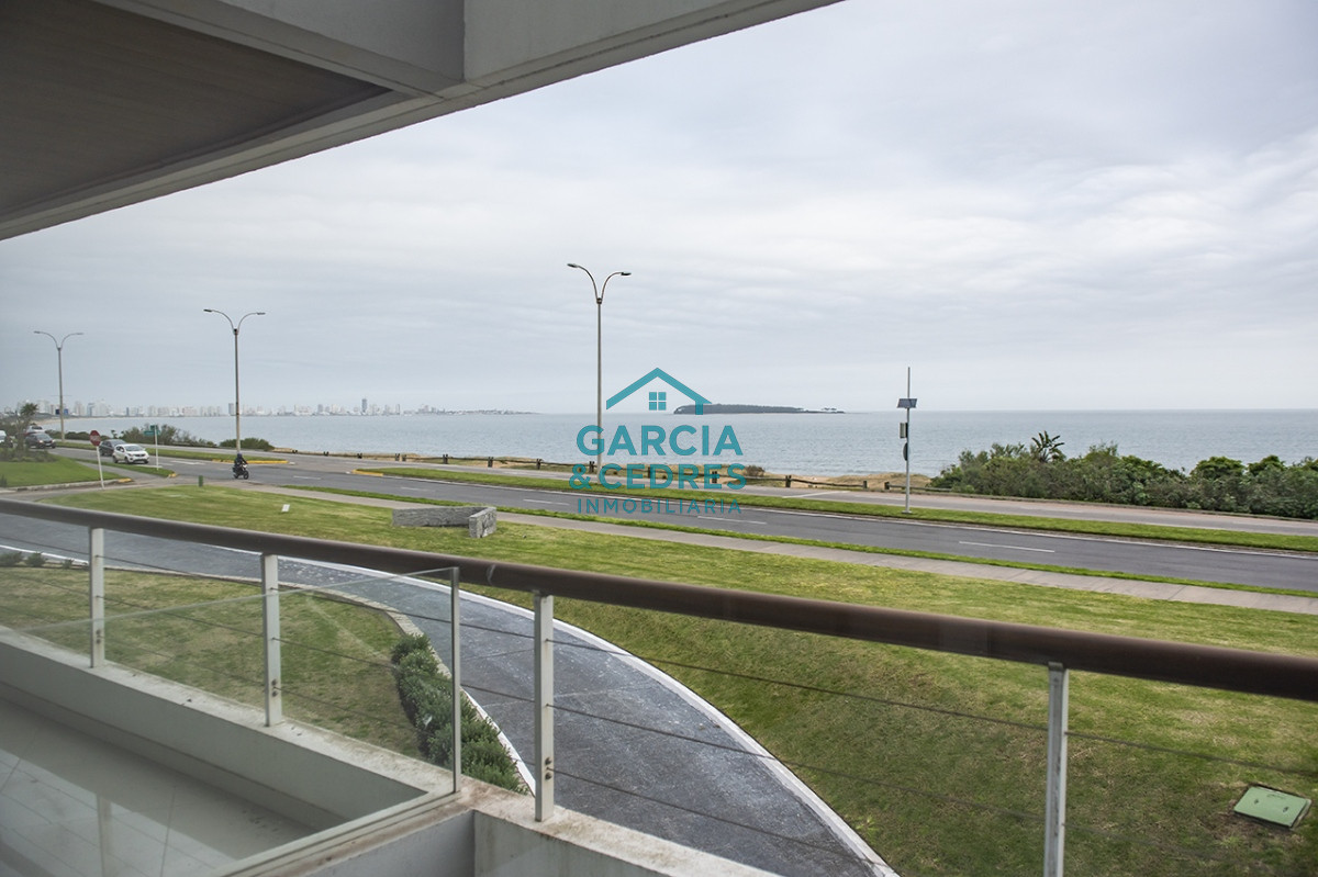 Apartamento ID.468 - Departamento de 3 dormitorios en venta. Gran Oportunidad en Mansa.