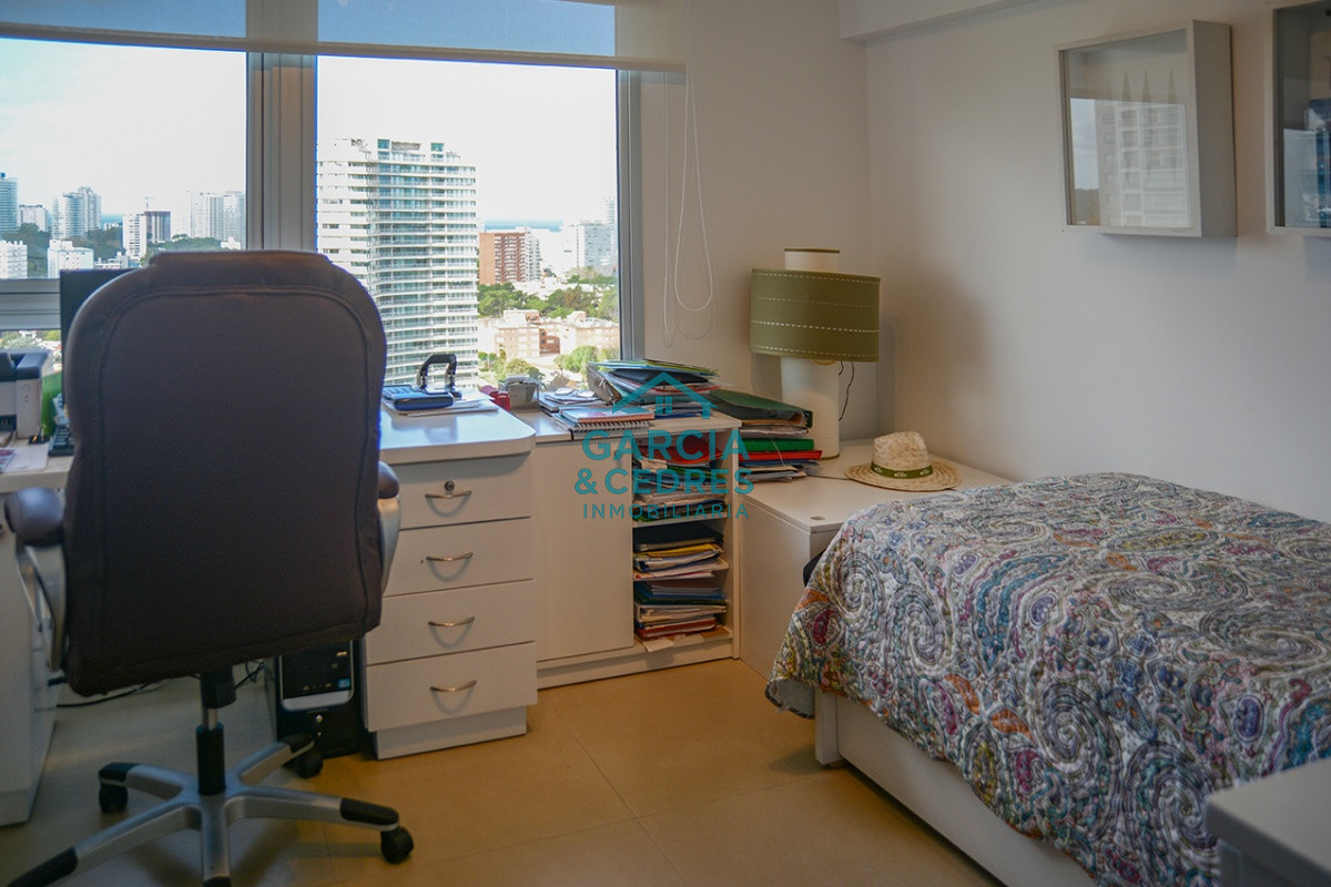Apartamento ID.461 - Departamento de 3 dormitorios en venta a pasos del mar. Gala Tower