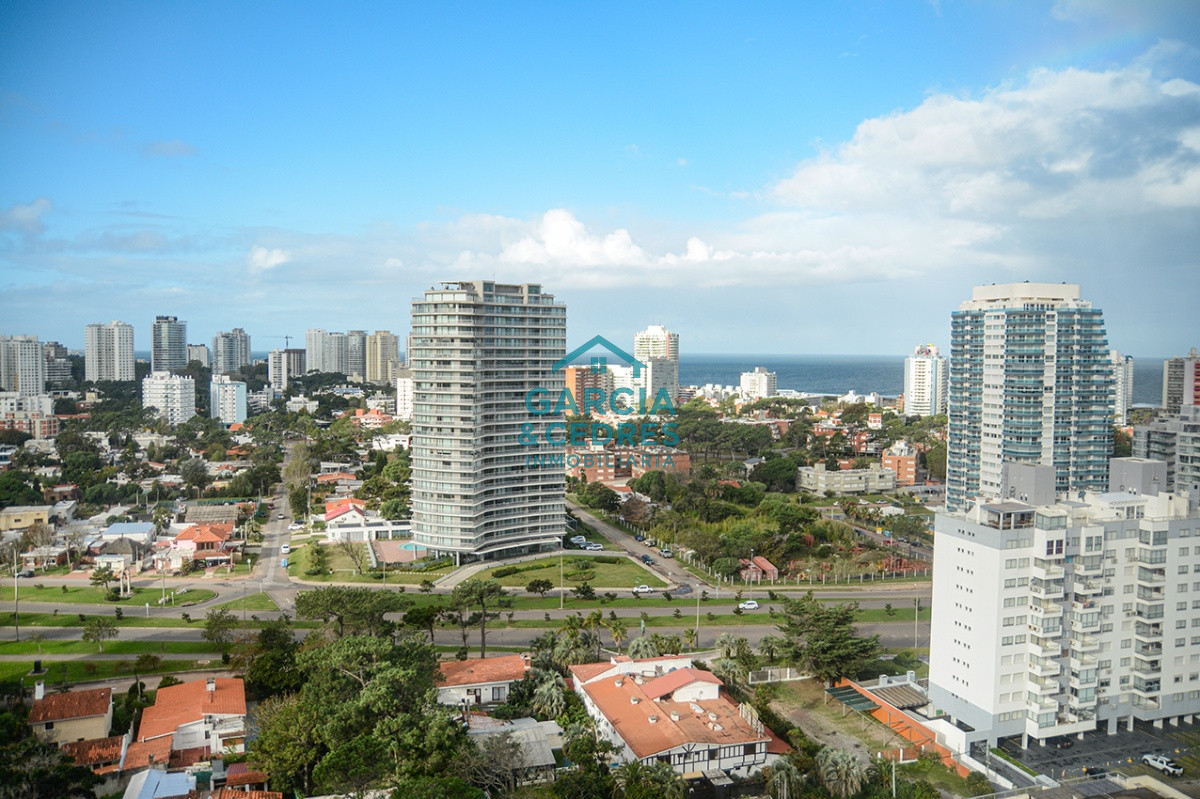 Apartamento ID.461 - Departamento de 3 dormitorios en venta a pasos del mar. Gala Tower