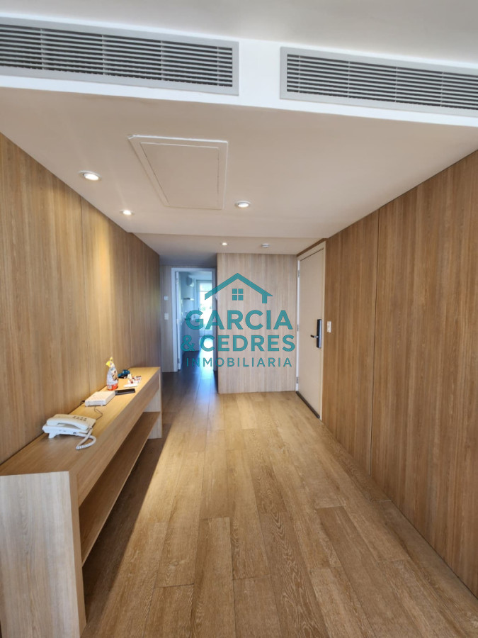 Apartamento ID.450 - Exclusivo apartamento en primera linea de la mansa, con vistas privilegiadas y una excelente orientación 