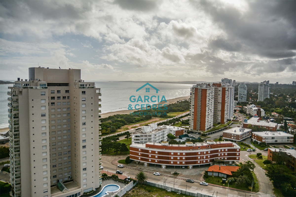 Apartamento ID.461 - Departamento de 3 dormitorios en venta a pasos del mar. Gala Tower