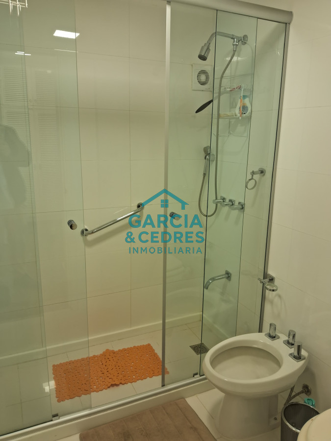 Apartamento ID.465 - Hermoso Departamento de 3 dormitorios en venta frente al mar. 
