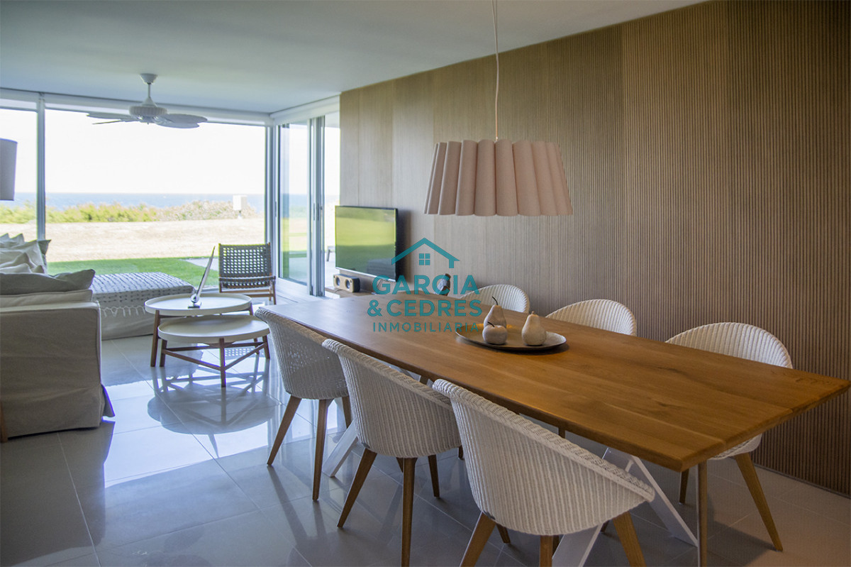 Apartamento ID.449 - En venta apartamento de 3 dormitorios en excelente ubicacion, Pinares Punta del Este