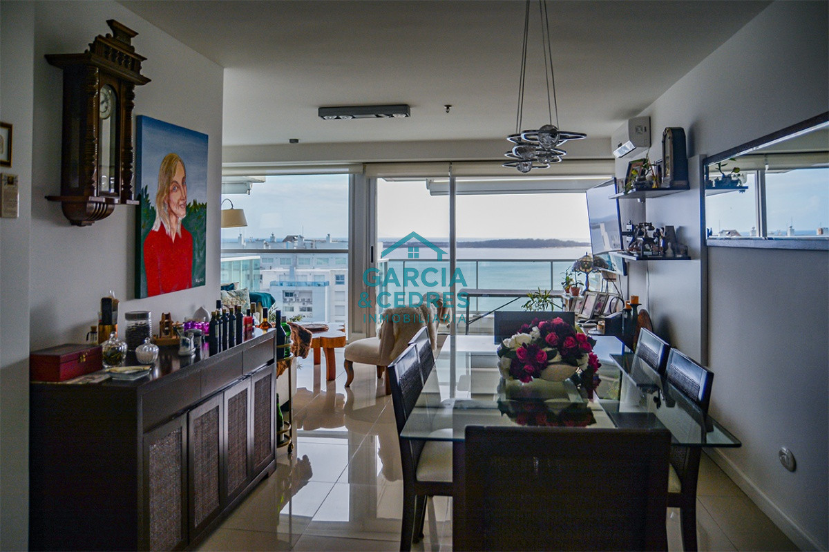 Apartamento ID.461 - Departamento de 3 dormitorios en venta a pasos del mar. Gala Tower