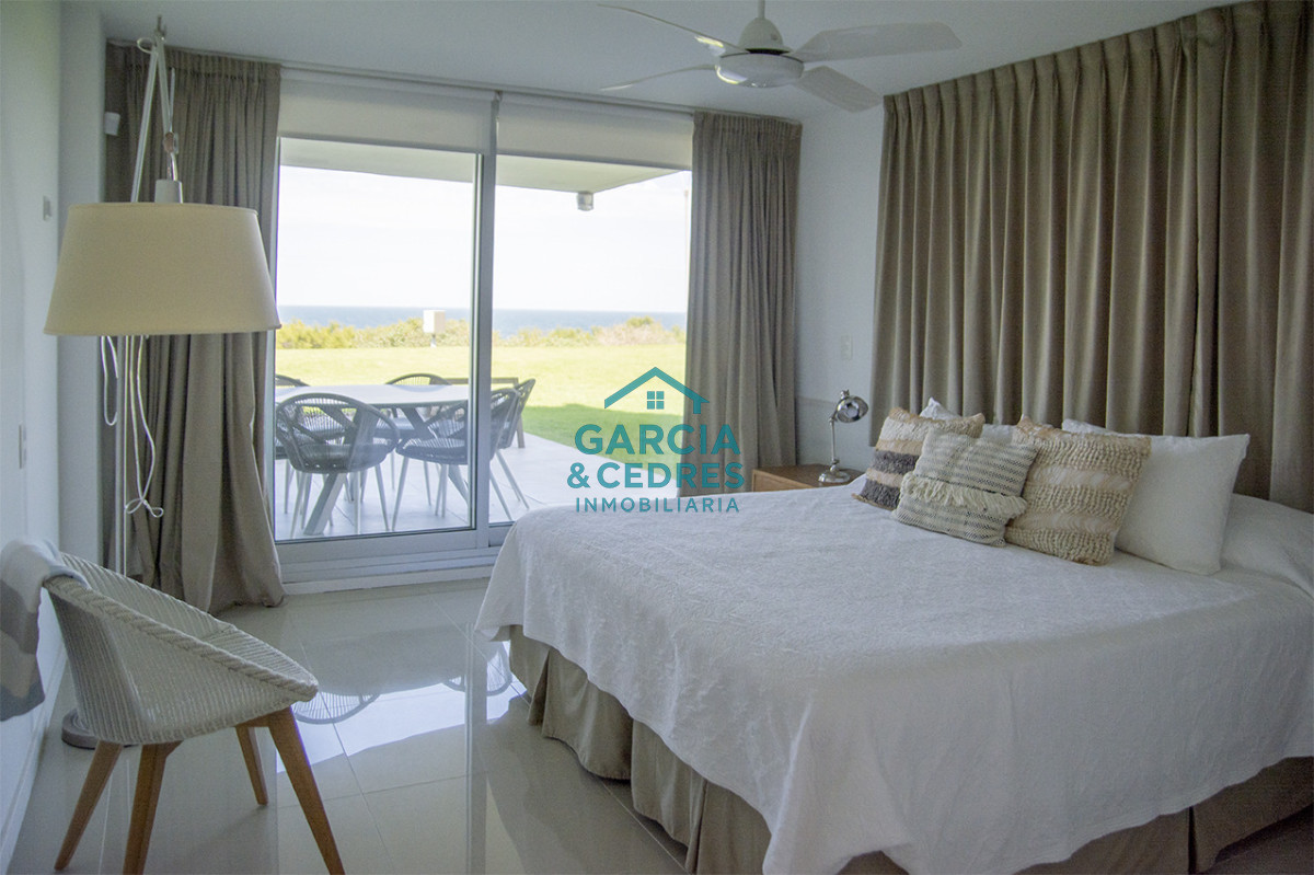 Apartamento ID.449 - En venta apartamento de 3 dormitorios en excelente ubicacion, Pinares Punta del Este