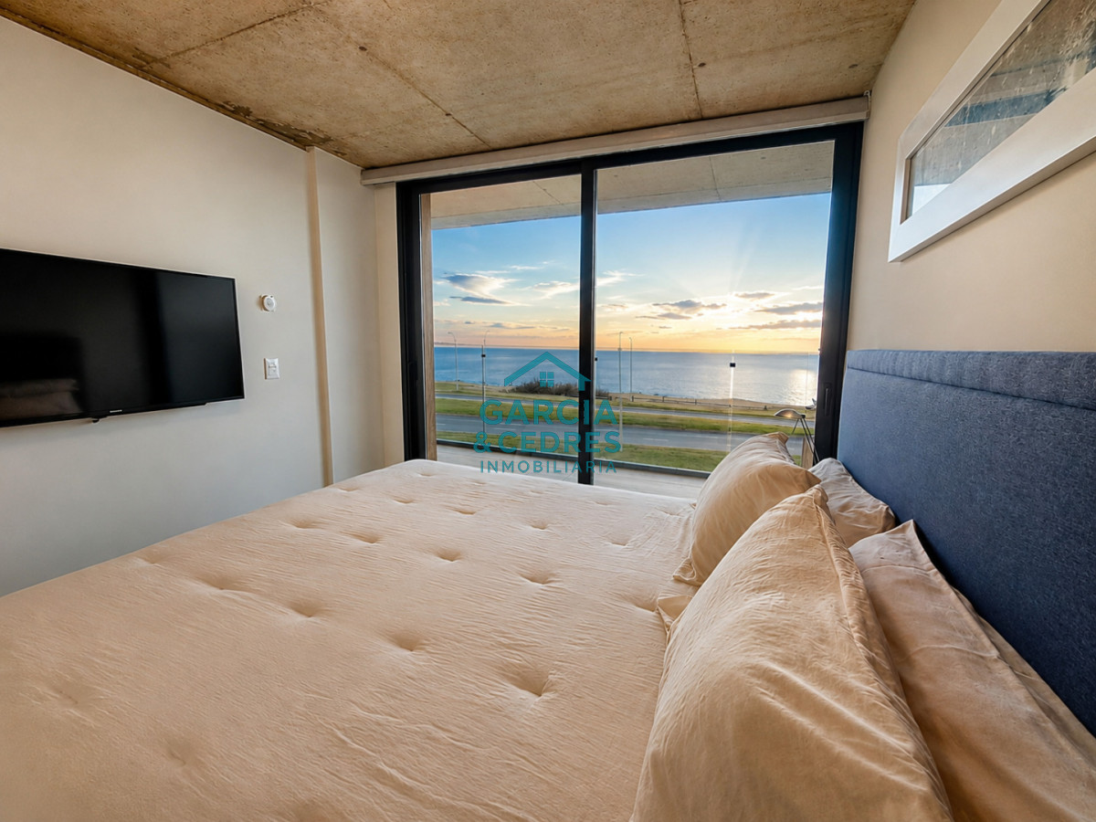 Apartamento ID.451 - Espectacular departamento de 3 dormitorios frente al mar. Walmer Lagoon