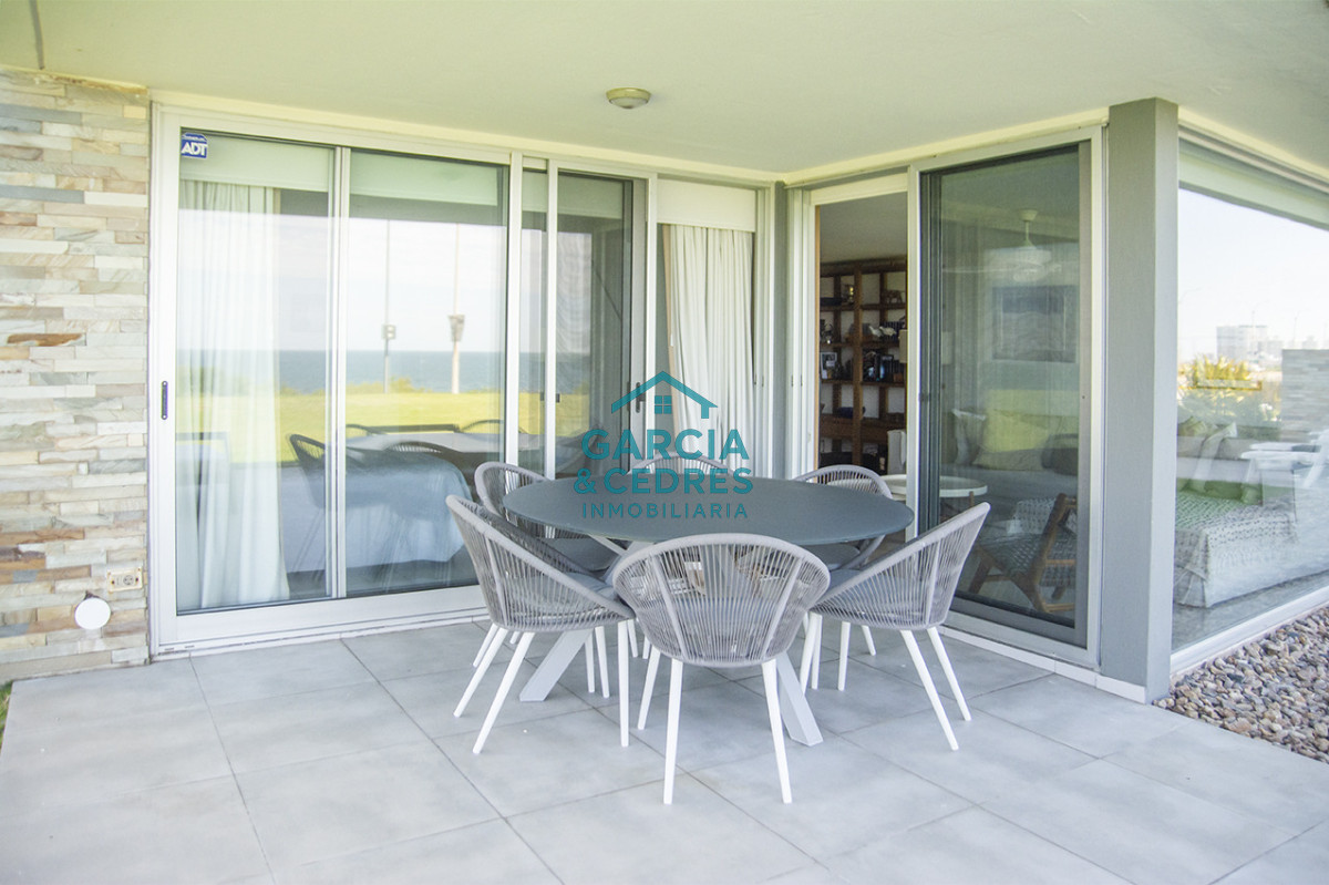 Apartamento ID.449 - En venta apartamento de 3 dormitorios en excelente ubicacion, Pinares Punta del Este