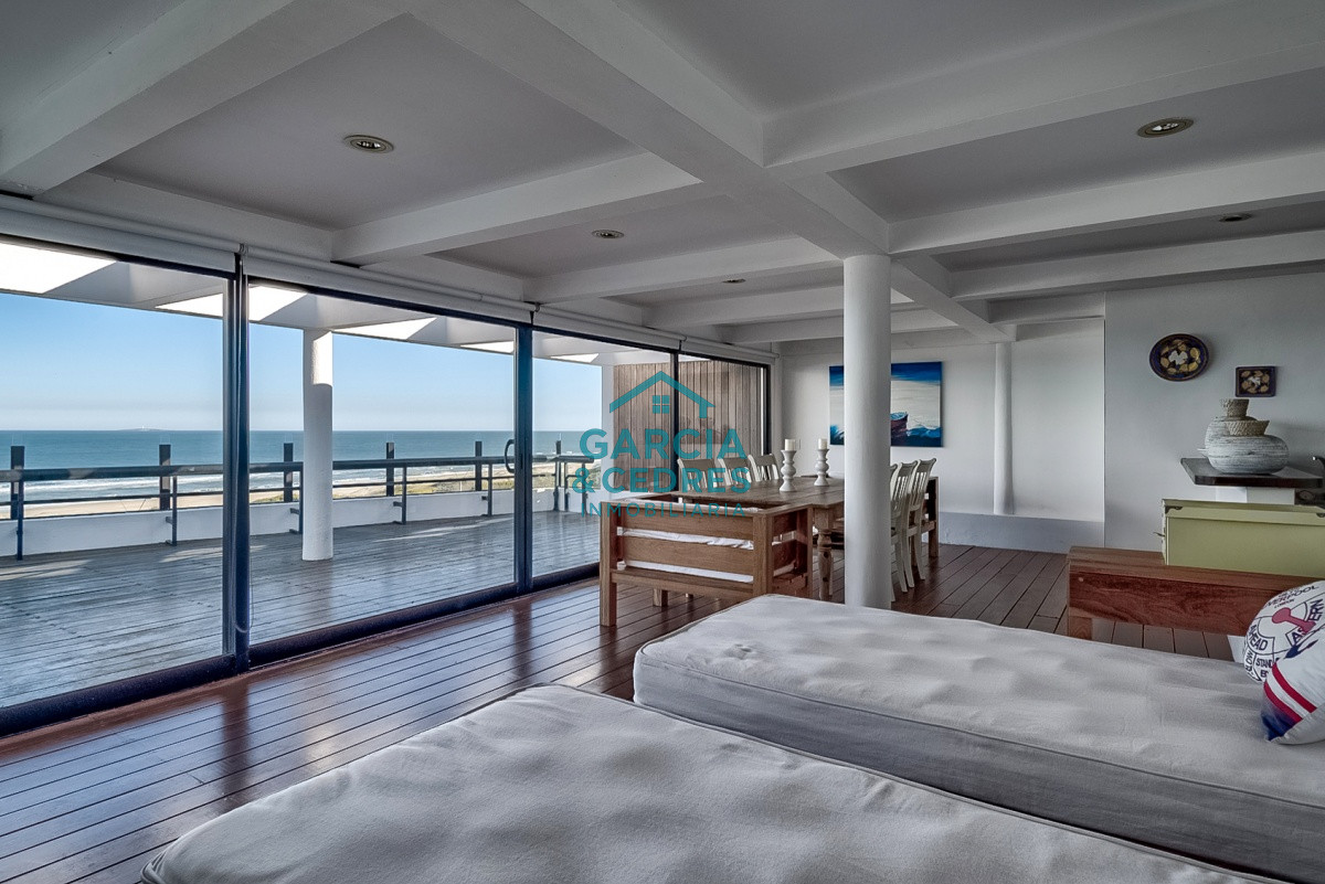 Apartamento ID.456 - Hermoso penthouse con una ubicación privilegiada de la brava 