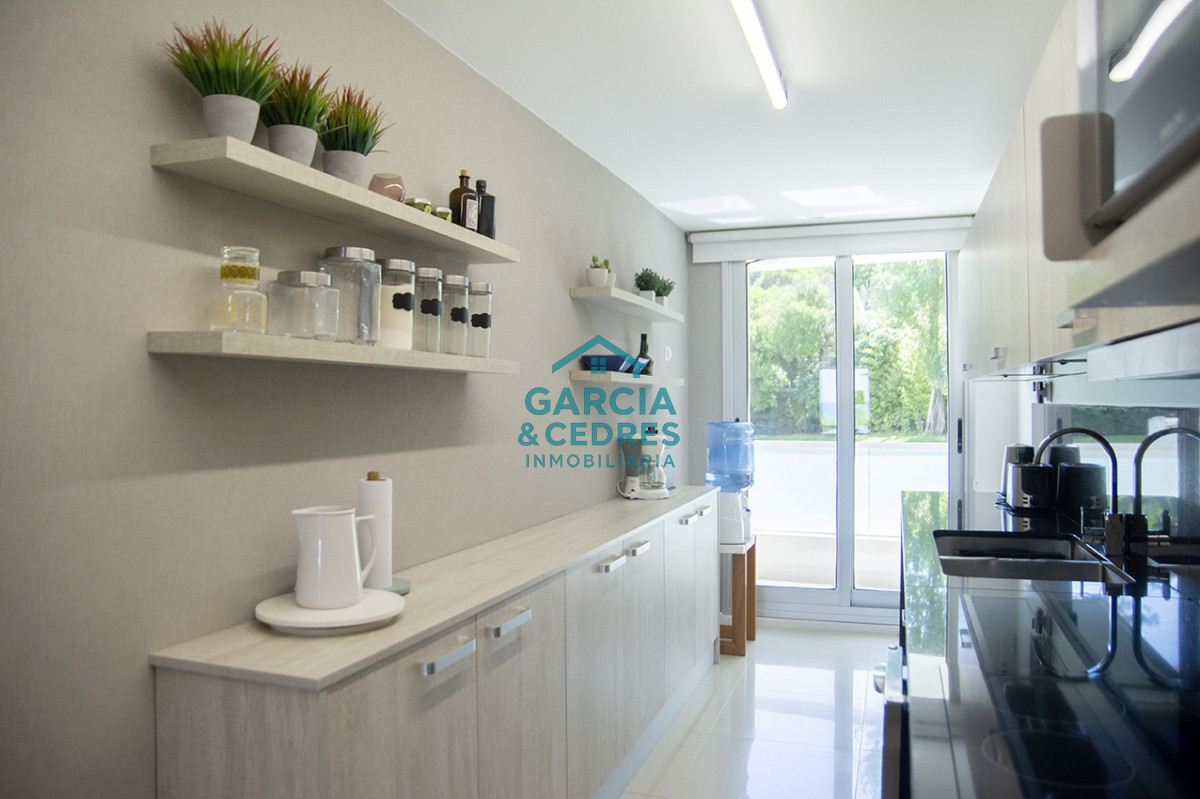 Apartamento ID.449 - En venta apartamento de 3 dormitorios en excelente ubicacion, Pinares Punta del Este