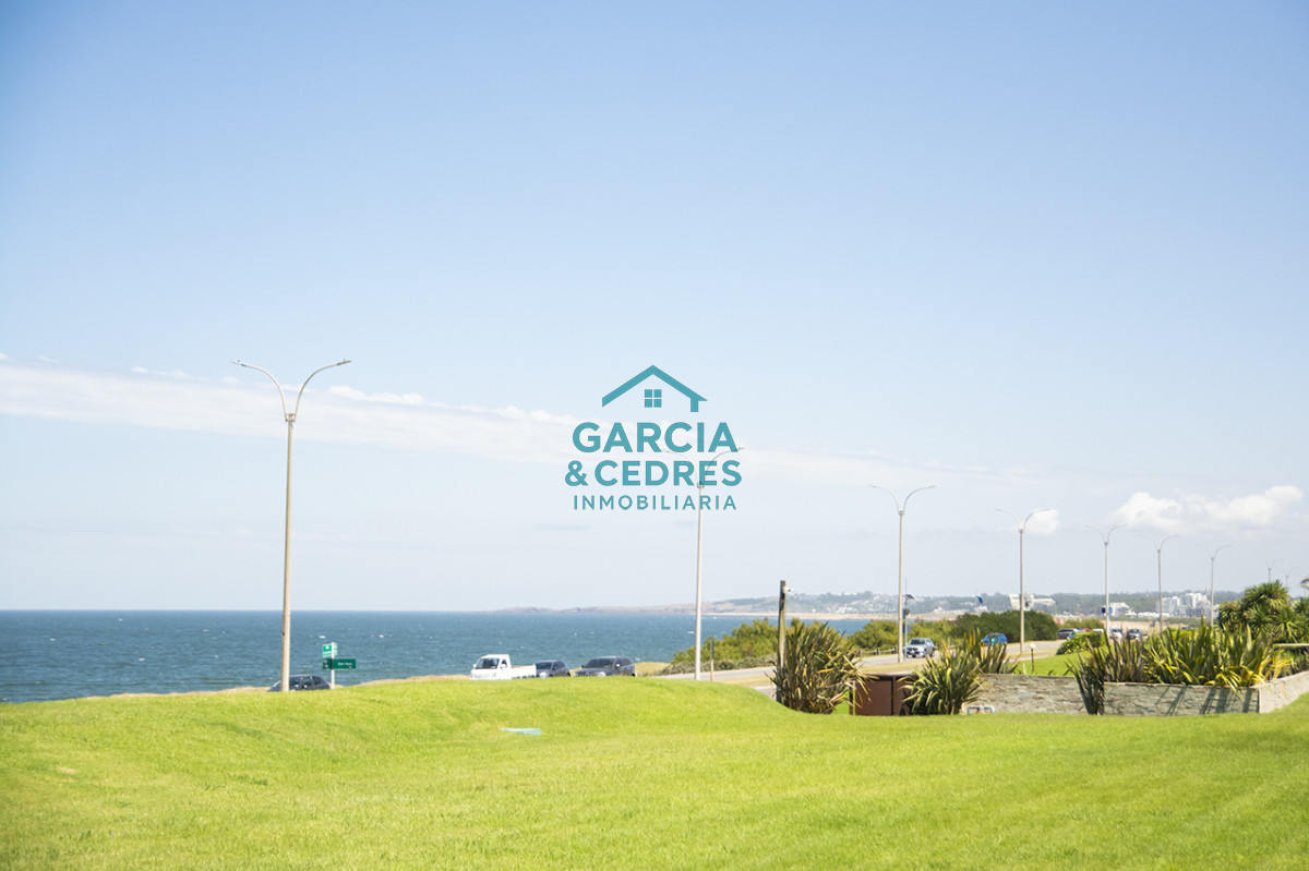 Apartamento ID.449 - En venta apartamento de 3 dormitorios en excelente ubicacion, Pinares Punta del Este