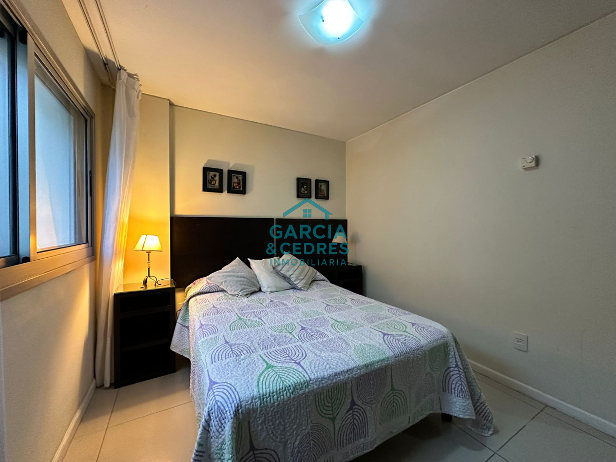 Apartamento ID.155 - Apartamento en venta, 1 dormitorio en Península, Punta del Este