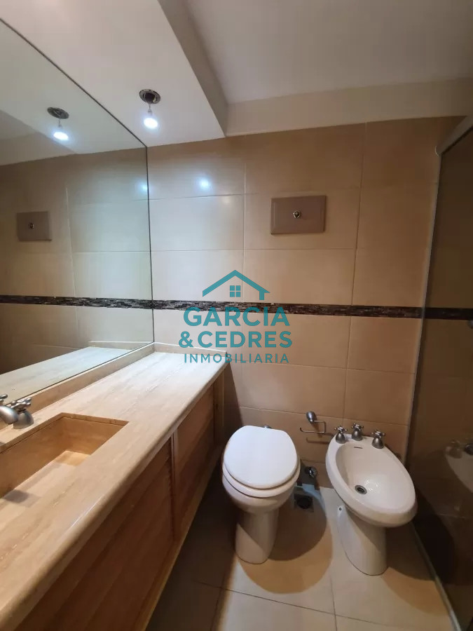 Apartamento ID.459 - Departamento de 3 dormitorios + dep. en venta en Edif. Fontemar, vista al Puerto