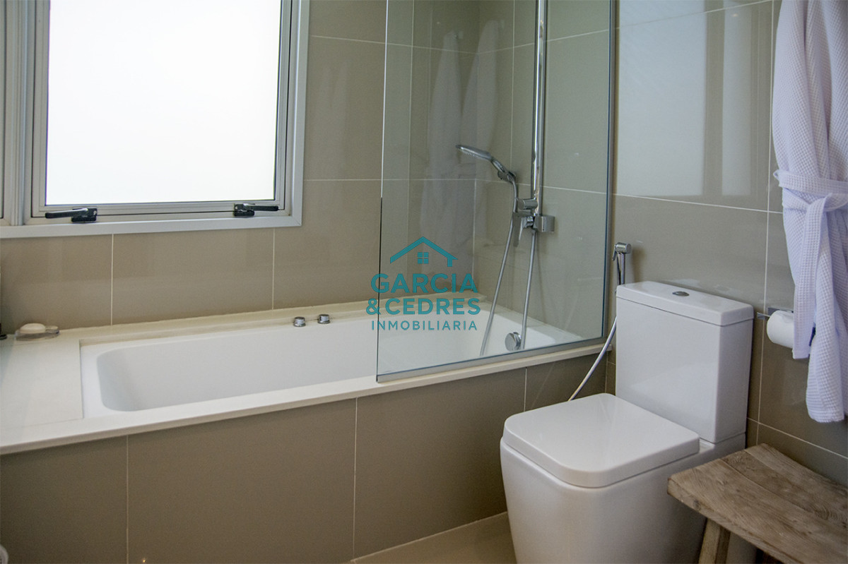 Apartamento ID.449 - En venta apartamento de 3 dormitorios en excelente ubicacion, Pinares Punta del Este