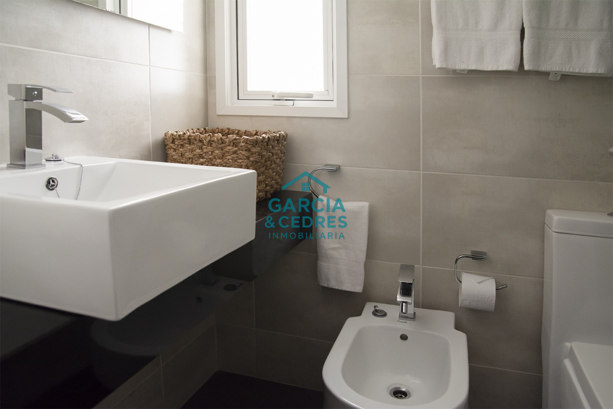 Apartamento ID.466 - Hermoso Departamento en venta en La Peninsula, .
