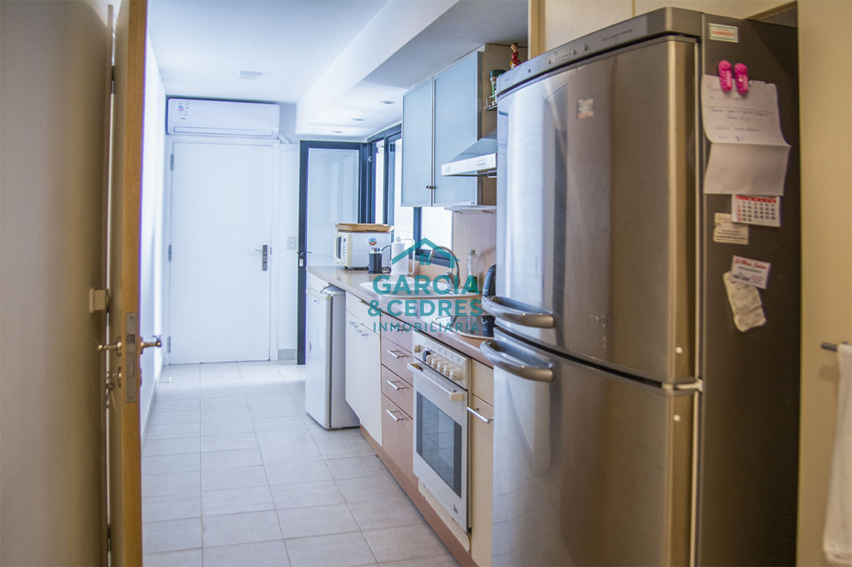 Apartamento ID.447 - Apartamento de 3 dormitorios ensuite en primera línea Playa Brava Punta del Este