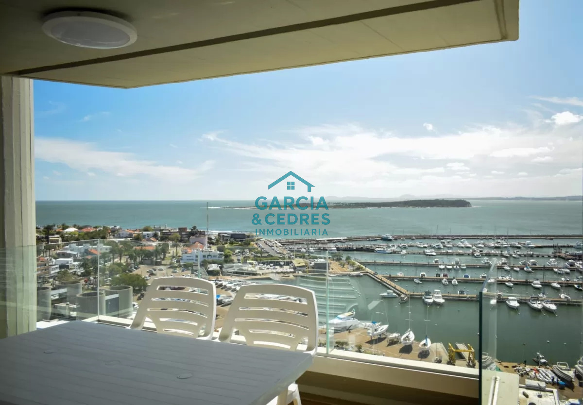 Apartamento ID.459 - Departamento de 3 dormitorios + dep. en venta en Edif. Fontemar, vista al Puerto