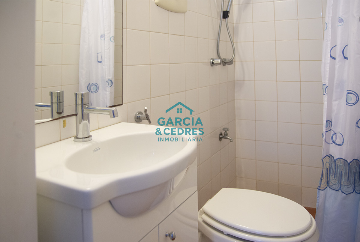 Apartamento ID.457 - Departamento en edificio Esturión, frente al mar, 3 dormitorios en venta